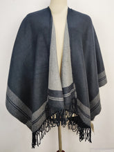 Buy online pre-used pre-loved 100% authentic & Original branded Two Way Stole (CS-1784) available in Pakistan. Top international brands avilable.